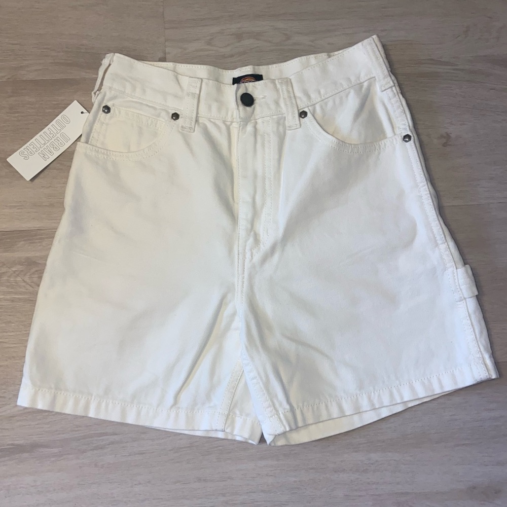 Women’s white cargo Denim Jean Shorts/jorts